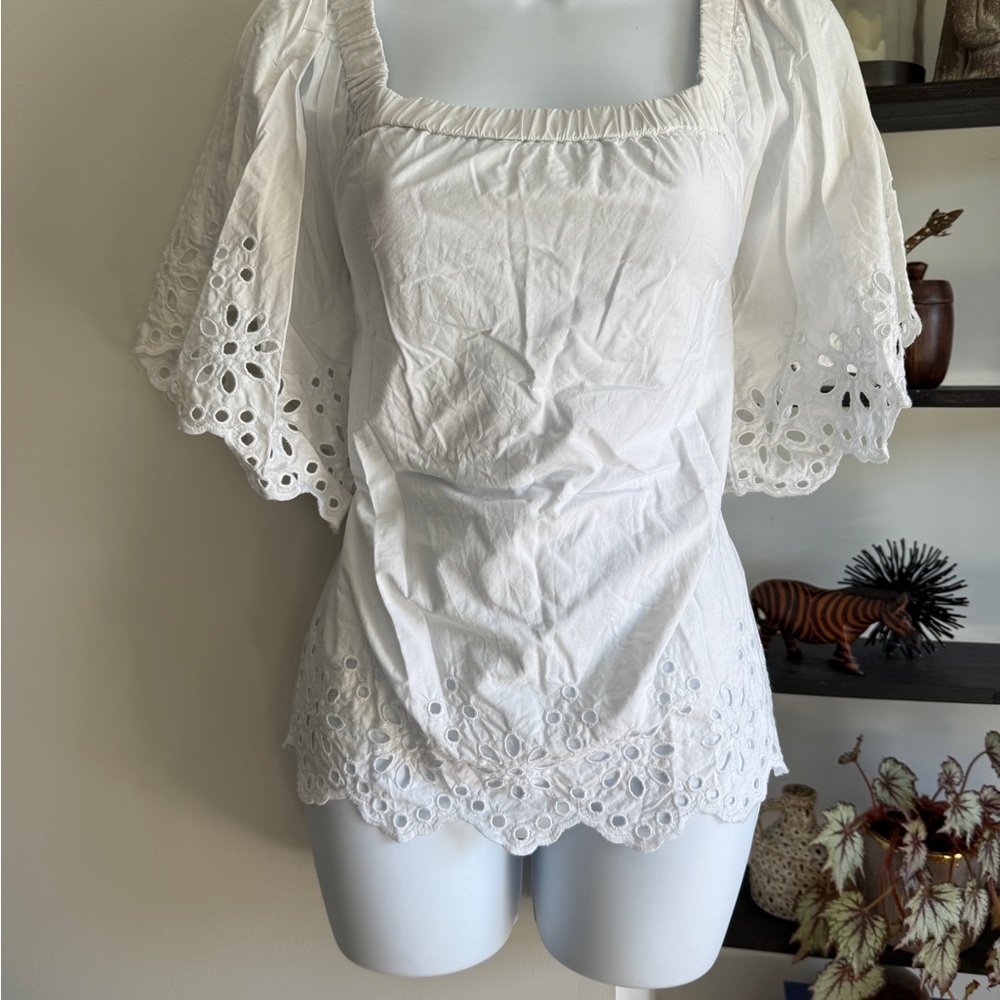 Vineyard Vines White Flutter Sleeve Smocked Blouse